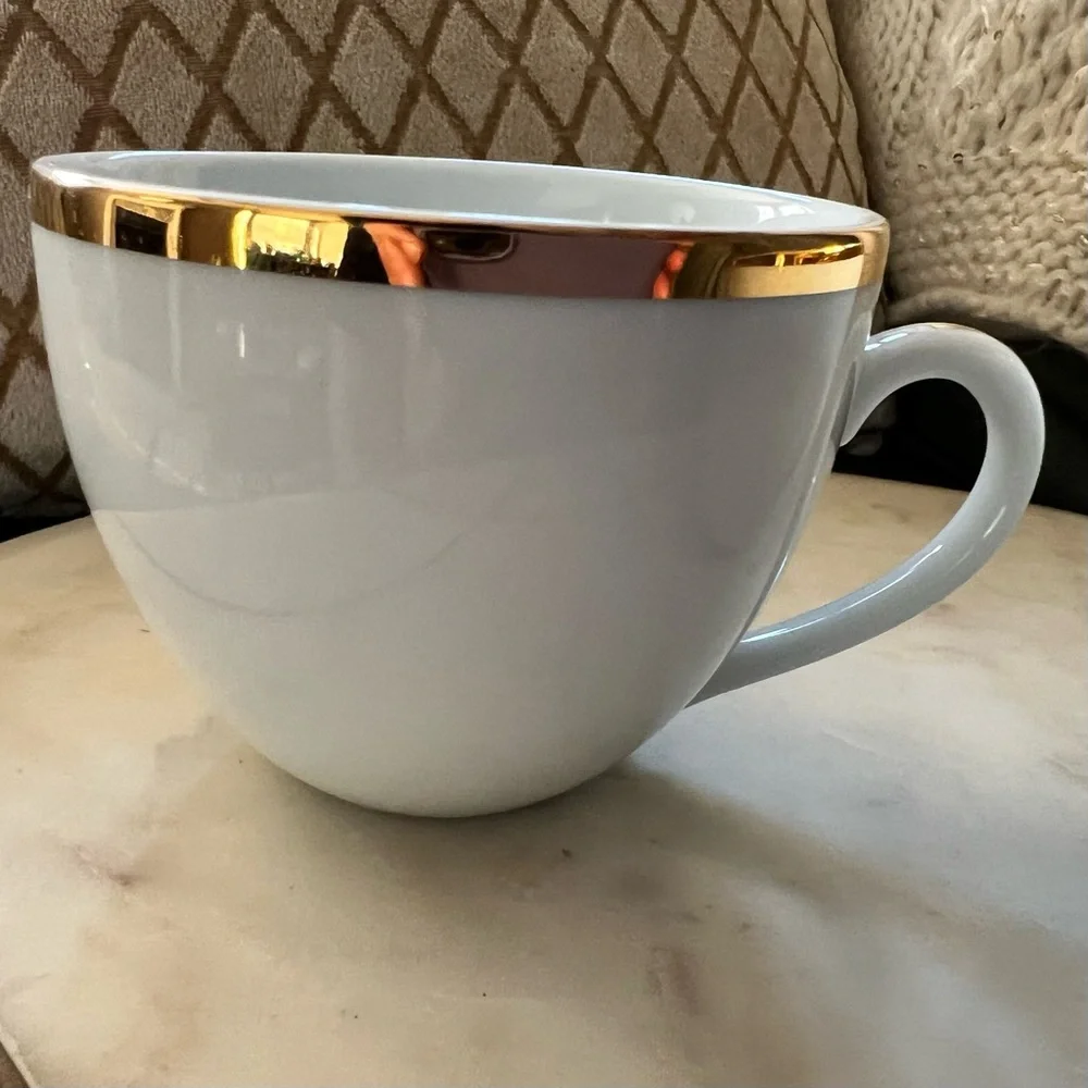 WILLIAMS SONOMA Brasserie JAPAN Gold Band PORCELAIN Tea Coffee Cups SET of 2